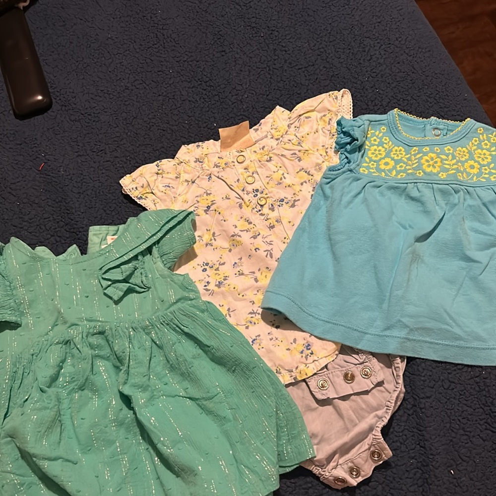 baby girl oshkosh and carters bundle size 3 months